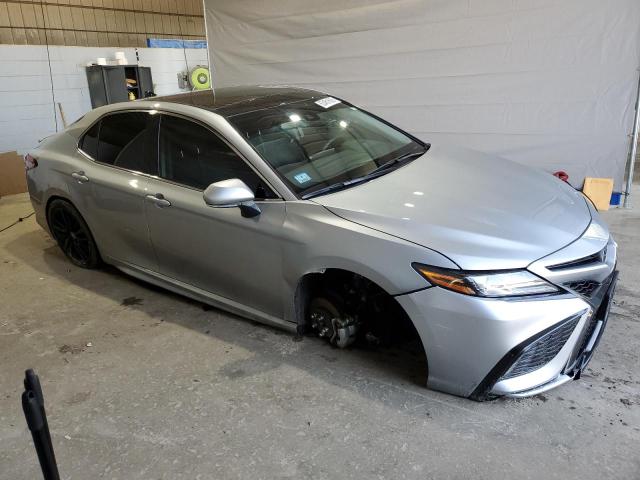 4T1K61BK4RU128545 - 2024 TOYOTA CAMRY XSE ვერცხლისფერი ფოტო 4