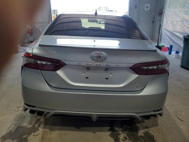 4T1K61BK4RU128545 - 2024 TOYOTA CAMRY XSE ვერცხლისფერი ფოტო 6