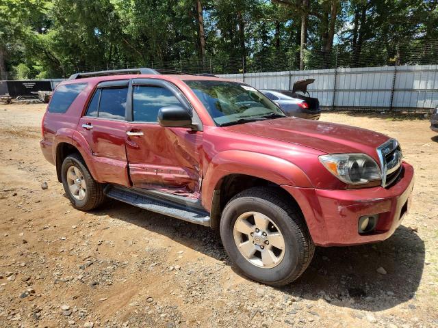 JTEZU14R978071876 - 2007 TOYOTA 4RUNNER SR5 BURGUNDY photo 4