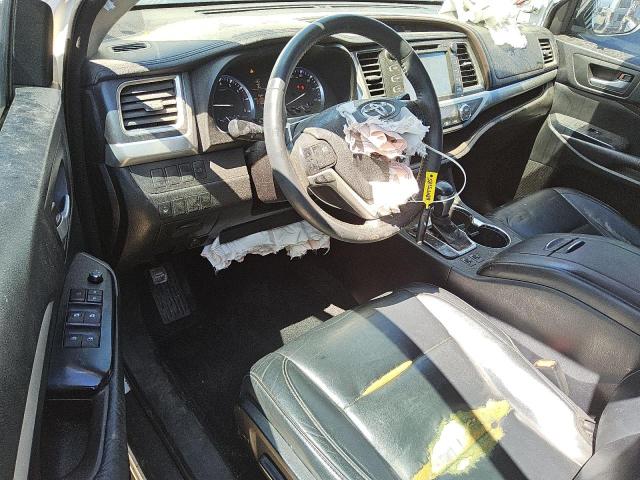 5TDKKRFH3GS127966 - 2016 TOYOTA HIGHLANDER XLE Biały zdjęcie 8