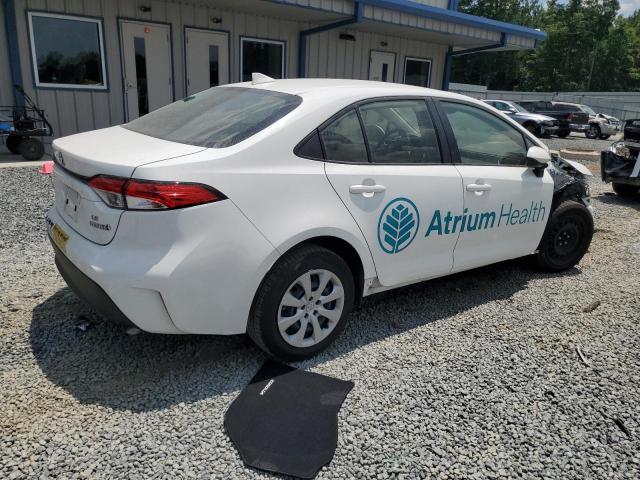 JTDBCMFE4R3057713 - 2024 TOYOTA COROLLA LE WHITE photo 3