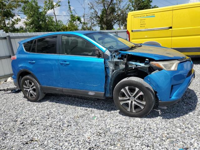 JTMZFREV0HD106421 - 2017 TOYOTA RAV4 LE BLUE photo 4