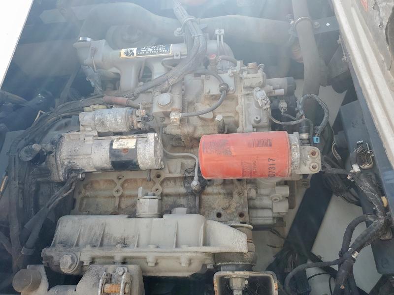 1UYVS2537CU381813 - 2012 UTILITY TRAILER WHITE photo 7