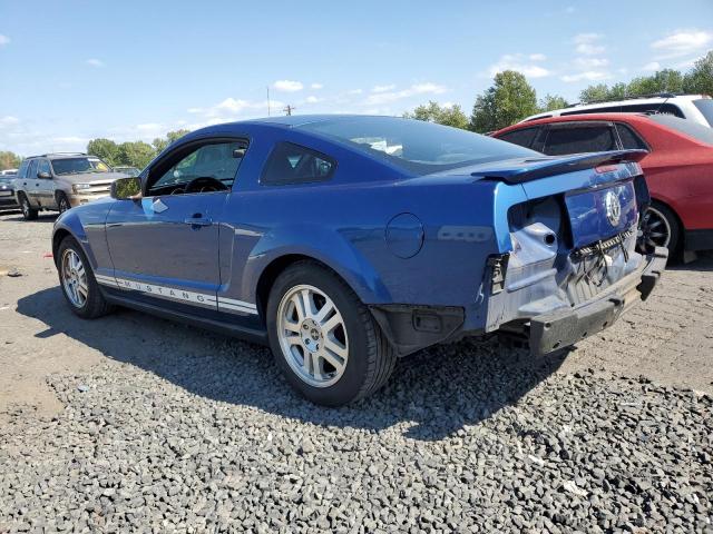 1ZVFT80N075352551 - 2007 FORD MUSTANG BLUE photo 2