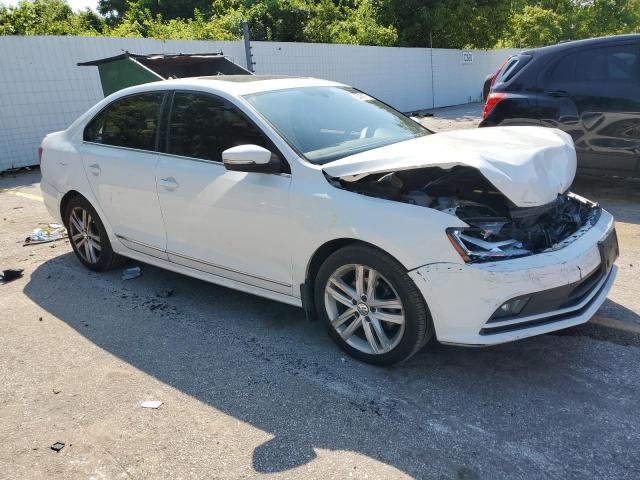 3VWL17AJ0HM403430 - 2017 VOLKSWAGEN JETTA SEL WHITE photo 4