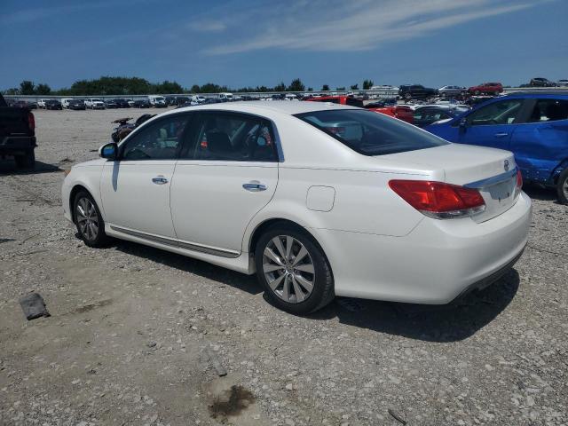 4T1BK3DB2BU427767 - 2011 TOYOTA AVALON BASE WHITE photo 2