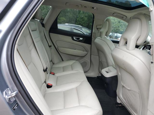 LYVA22RK9JB118034 - 2018 VOLVO XC60 T6 ნაცრისფერი ფოტო 11