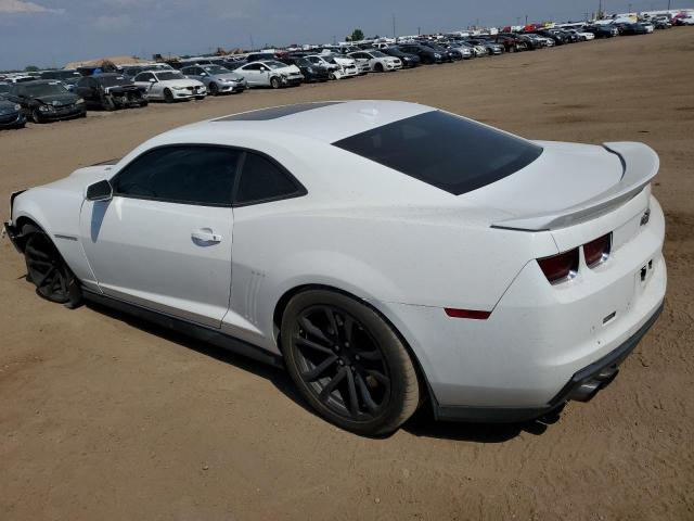 2G1FL1EP8D9800658 - 2013 CHEVROLET CAMARO ZL1 WHITE photo 2