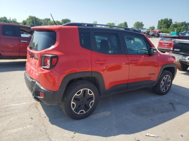 ZACCJBCT0FPB88842 - 2015 JEEP RENEGADE TRAILHAWK RED photo 3