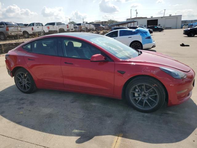 5YJ3E1EA8PF550225 - 2023 TESLA MODEL 3 RED photo 4