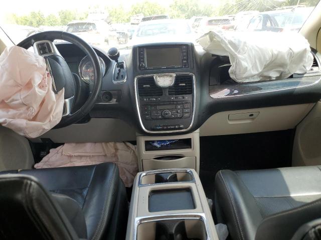 2A4RR8DG2BR630267 - 2011 CHRYSLER TOWN & COU TOURING L WHITE photo 8