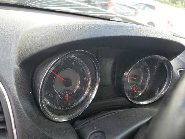 2A4RR8DG2BR630267 - 2011 CHRYSLER TOWN & COU TOURING L WHITE photo 9