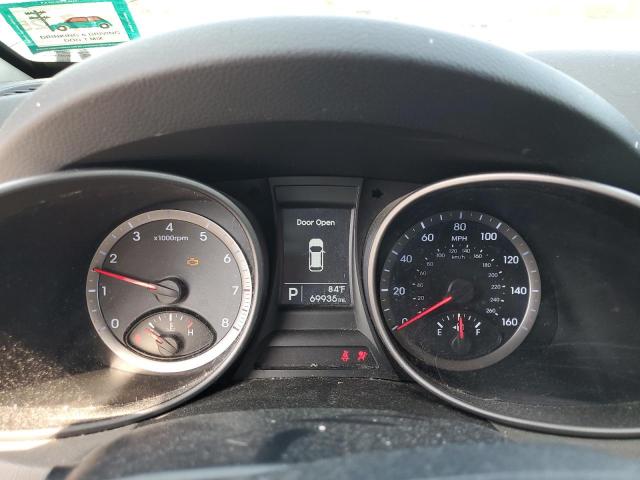 5XYZUDLB0FG279064 - 2015 HYUNDAI SANTA FE SPORT BLUE photo 9