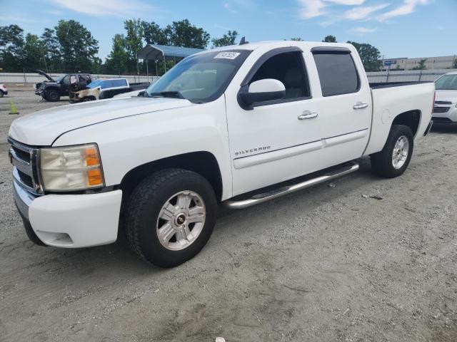 2011 CHEVROLET SILVERADO C1500 LT, 