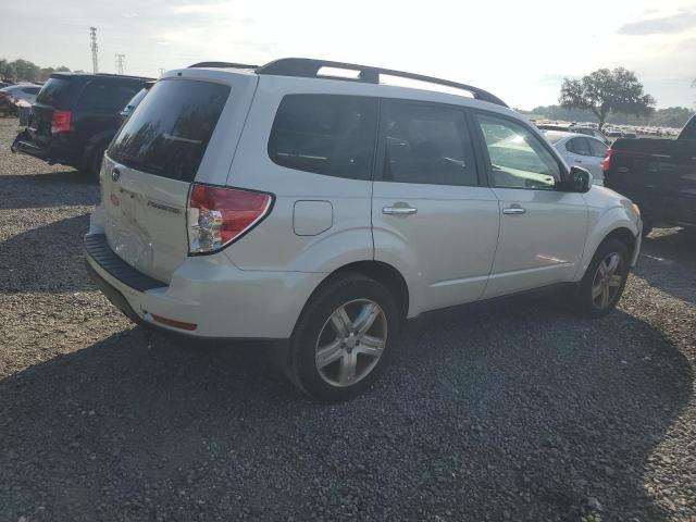 JF2SH6CC4AH760575 - 2010 SUBARU FORESTER 2.5X PREMIUM WHITE photo 3