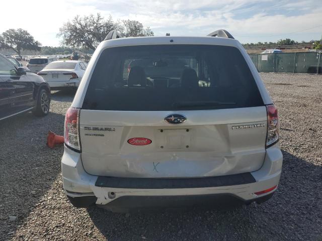JF2SH6CC4AH760575 - 2010 SUBARU FORESTER 2.5X PREMIUM WHITE photo 6