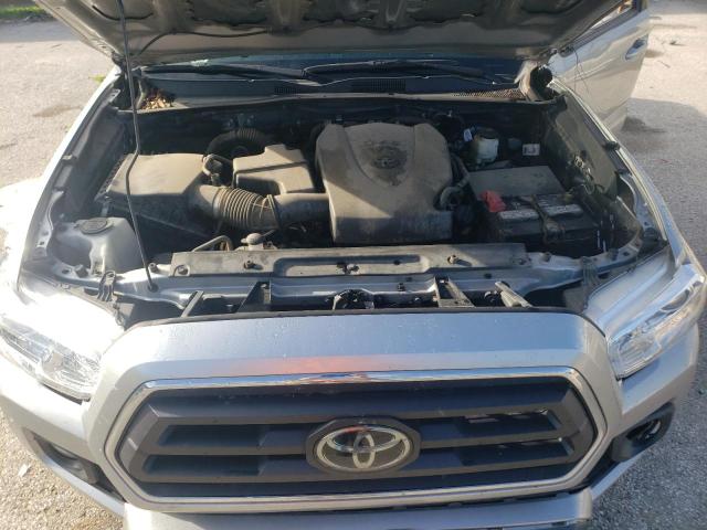3TMAZ5CN0NM160429 - 2022 TOYOTA TACOMA DOUBLE CAB 银色 照片 11