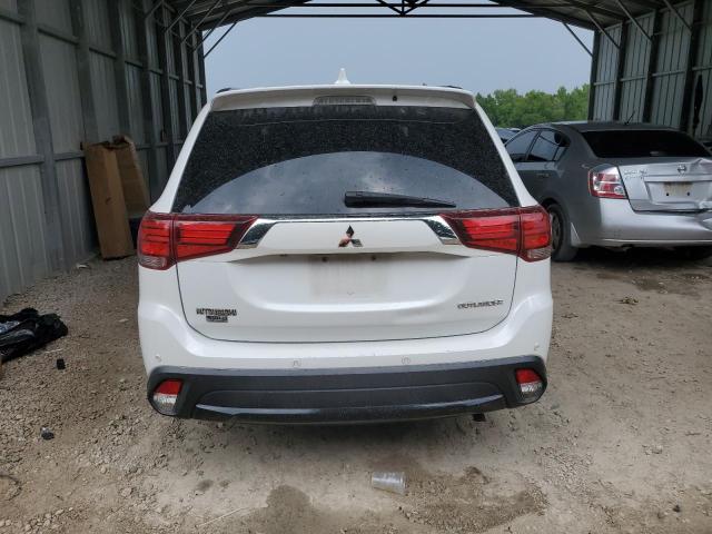 JA4AD3A3XJZ020265 - 2018 MITSUBISHI OUTLANDER SE WHITE photo 6