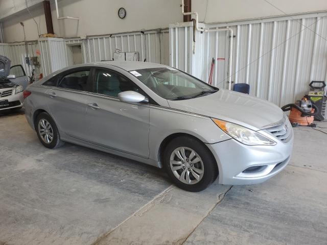 5NPEB4AC1DH606254 - 2013 HYUNDAI SONATA GLS SILVER photo 4