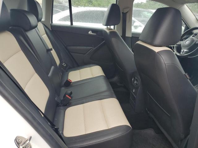 WVGBV7AX7GW587363 - 2016 VOLKSWAGEN TIGUAN S WHITE photo 11