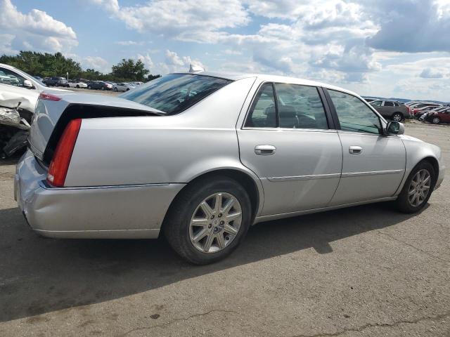 1G6KH5E61BU112803 - 2011 CADILLAC DTS PREMIUM COLLECTION SILVER photo 3