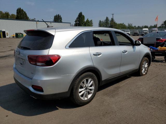 5XYPG4A3XKG586052 - 2019 KIA SORENTO L SILVER photo 3