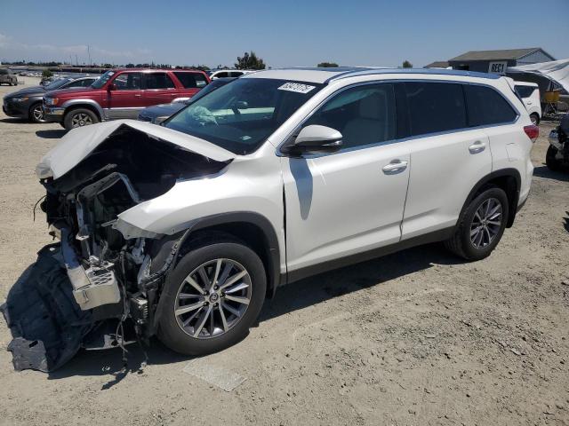 2019 TOYOTA HIGHLANDER SE, 