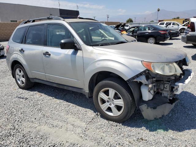 JF2SH6BC0AH778010 - 2010 SUBARU FORESTER XS Gümüş foto 4