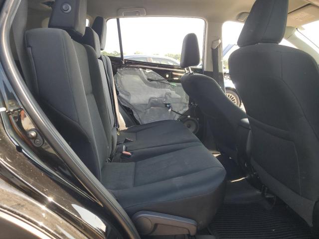 2T3BFREV2HW590113 - 2017 TOYOTA RAV4 LE 黑色 照片 11