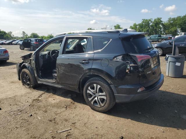 2T3BFREV2HW590113 - 2017 TOYOTA RAV4 LE 黑色 照片 2