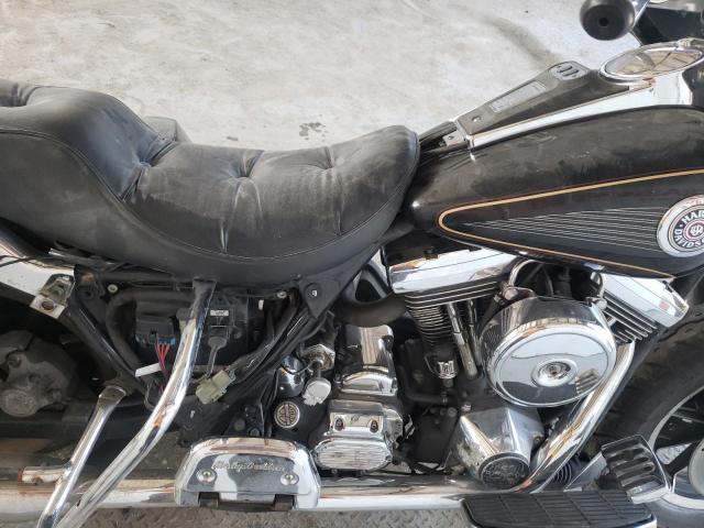 1HD1FCR12WY623564 - 1998 HARLEY-DAVIDSON FLHTCUI 黑色 照片 5