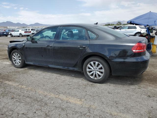 1VWAT7A3XFC038708 - 2015 VOLKSWAGEN PASSAT S BLACK photo 2