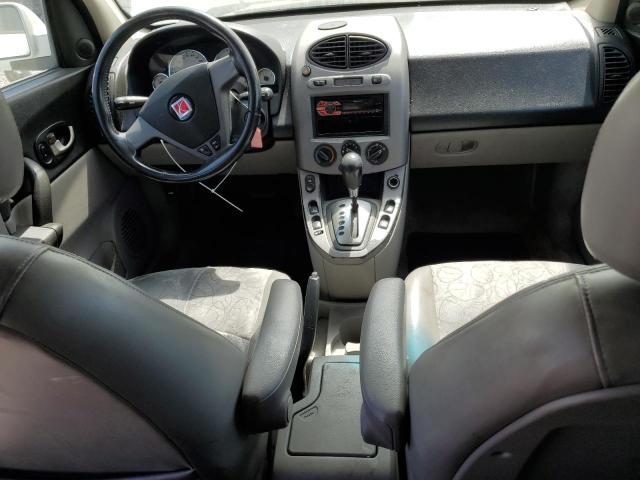 5GZCZ63435S819678 - 2005 SATURN VUE WHITE photo 8