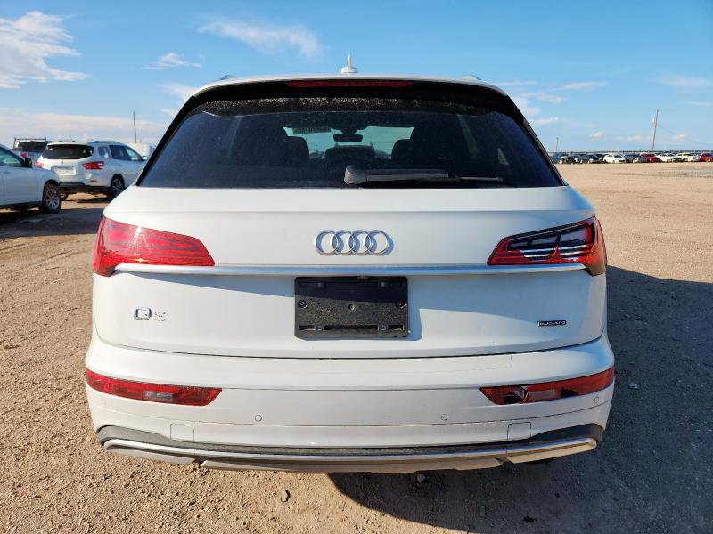WA1BAAFY1M2104980 - 2021 AUDI Q5 PREMIUM PLUS WHITE photo 6