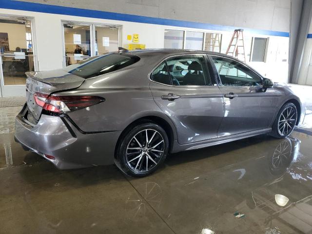 4T1G11AK8RU884921 - 2024 TOYOTA CAMRY SE NIGHT SHADE GRAY photo 3