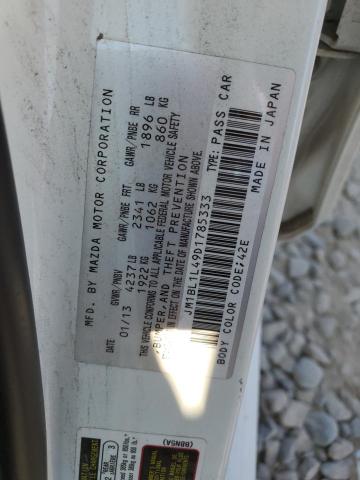 JM1BL1L49D1785333 - 2013 MAZDA SPEED 3 WHITE photo 12