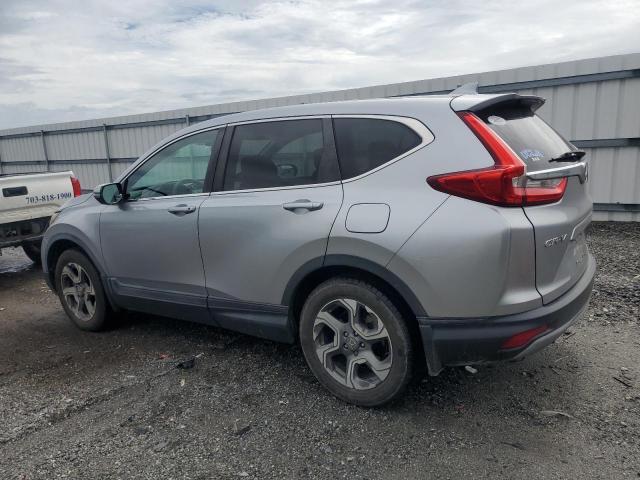 2HKRW2H50JH620028 - 2018 HONDA CR-V EX SILVER photo 2