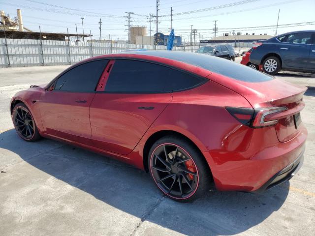 5YJ3E1ET7RF769844 - 2024 TESLA MODEL 3 Qırmızı foto 2