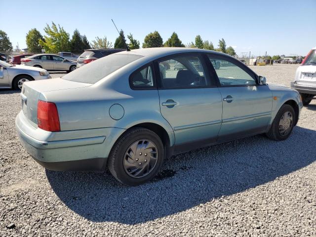 WVWMA63B0XE052109 - 1999 VOLKSWAGEN PASSAT GLS TURQUOISE photo 3