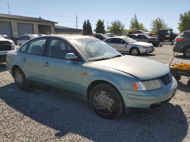 WVWMA63B0XE052109 - 1999 VOLKSWAGEN PASSAT GLS TURQUOISE photo 4