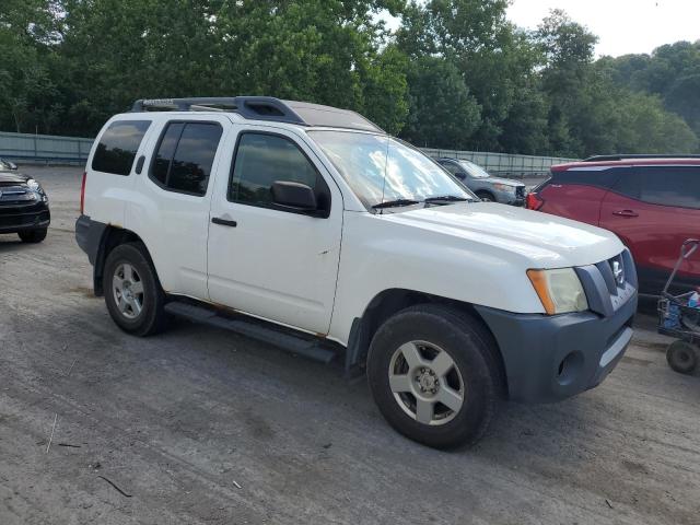 5N1AN08W98C502896 - 2008 NISSAN XTERRA OFF ROAD WHITE photo 4