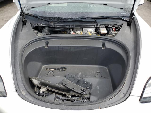 5YJ3E1EC0LF624880 - 2020 TESLA MODEL 3 WHITE photo 11