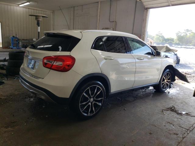 WDCTG4EB5HJ304404 - 2017 MERCEDES-BENZ GLA 250 WHITE photo 3