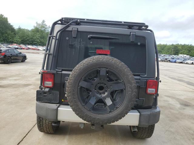 1C4HJWEG5EL137577 - 2014 JEEP WRANGLER U SAHARA შავი ფოტო 6