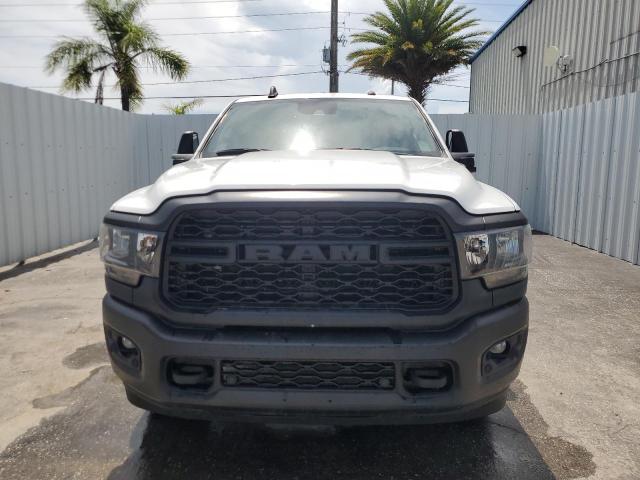 3C6UR5HJ2PG559547 - 2023 RAM 2500 TRADESMAN თეთრი ფოტო 5