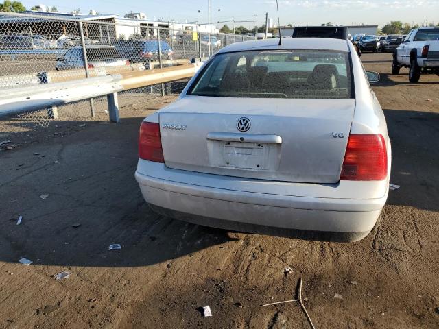WVWPD63B1XE499018 - 1999 VOLKSWAGEN PASSAT GLX Gümüş foto 6