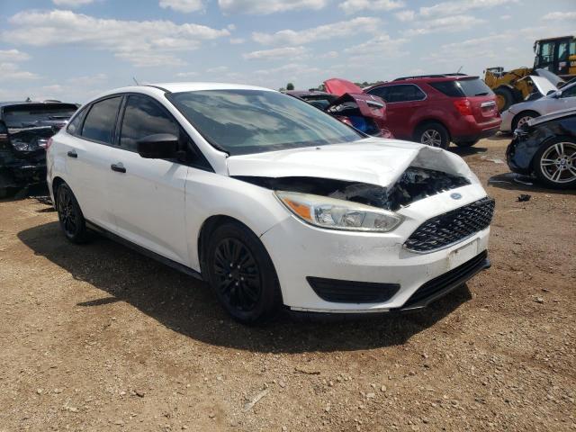 1FADP3E21GL242867 - 2016 FORD FOCUS S WHITE photo 4