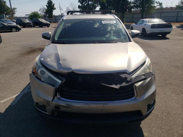 5TDKKRFH1GS136228 - 2016 TOYOTA HIGHLANDER XLE SILVER photo 5