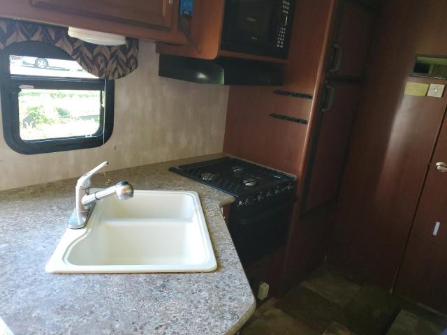 54CA11P2XF1C11999 - 2015 WINNEBAGO CAMPER WHITE photo 8