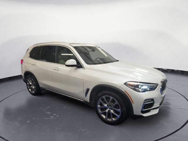 5UXCR4C0XM9H47176 - 2021 BMW X5 SDRIVE 40I WHITE photo 4